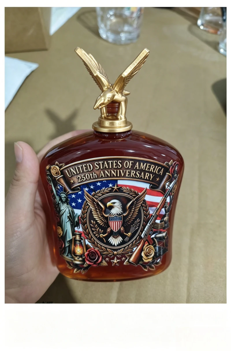 ขวดเหล้าวิสกี้รูปนกอินทรีอเมริ - Vintage Collectible Liquor Bottles บทวิจารณ์และราคา